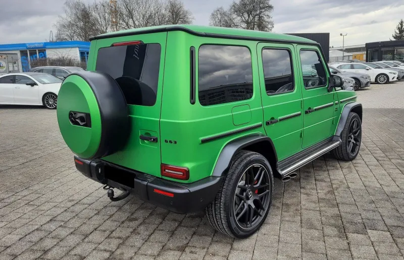 Mercedes-Benz G 63 AMG =G Manufaktur= Night/AMG Drivers Pack Image 4