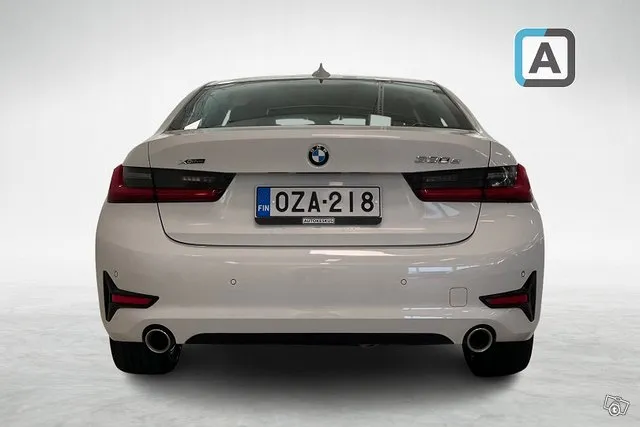 BMW 330 330 G20 Sedan 330e xDrive A Charged Edition Sport *A Image 4