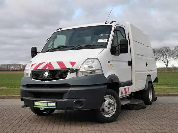 Renault Mascott 120 -35 SWEEPER Image 1